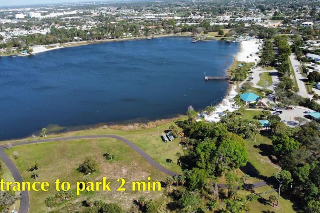 The Boho Bliss - Lakeview Elegance 3Miles Downtown Naples Exterior photo